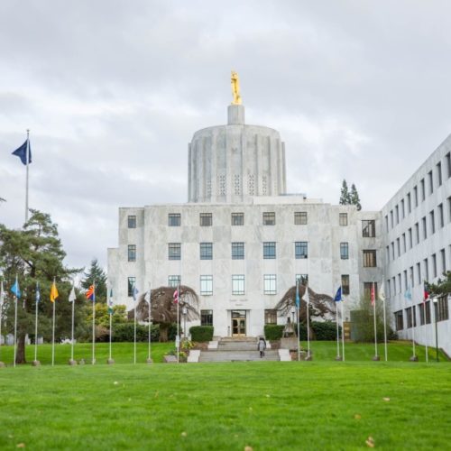 The Oregon Capitol. CREDIT:BRADLEY W. PARKS/OPB