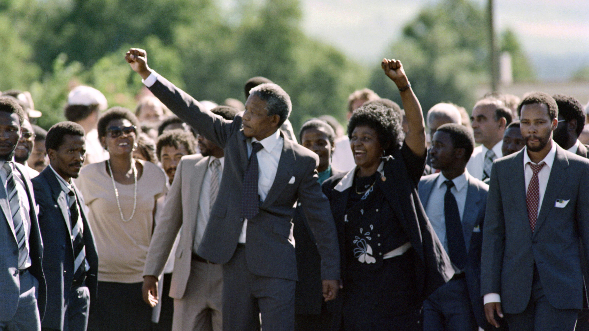 Nelson Mandela leaves prison hand in hand with his then-wife, Winnie, upon his release in 1990. CREDIT: ALEXANDER JOE