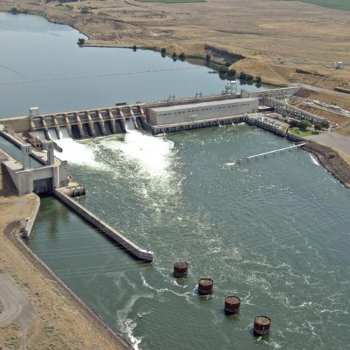 The Ice Harbor Dam on the Snake River. CREDIT: BONNEVILLE POWER ADMINISTRATION