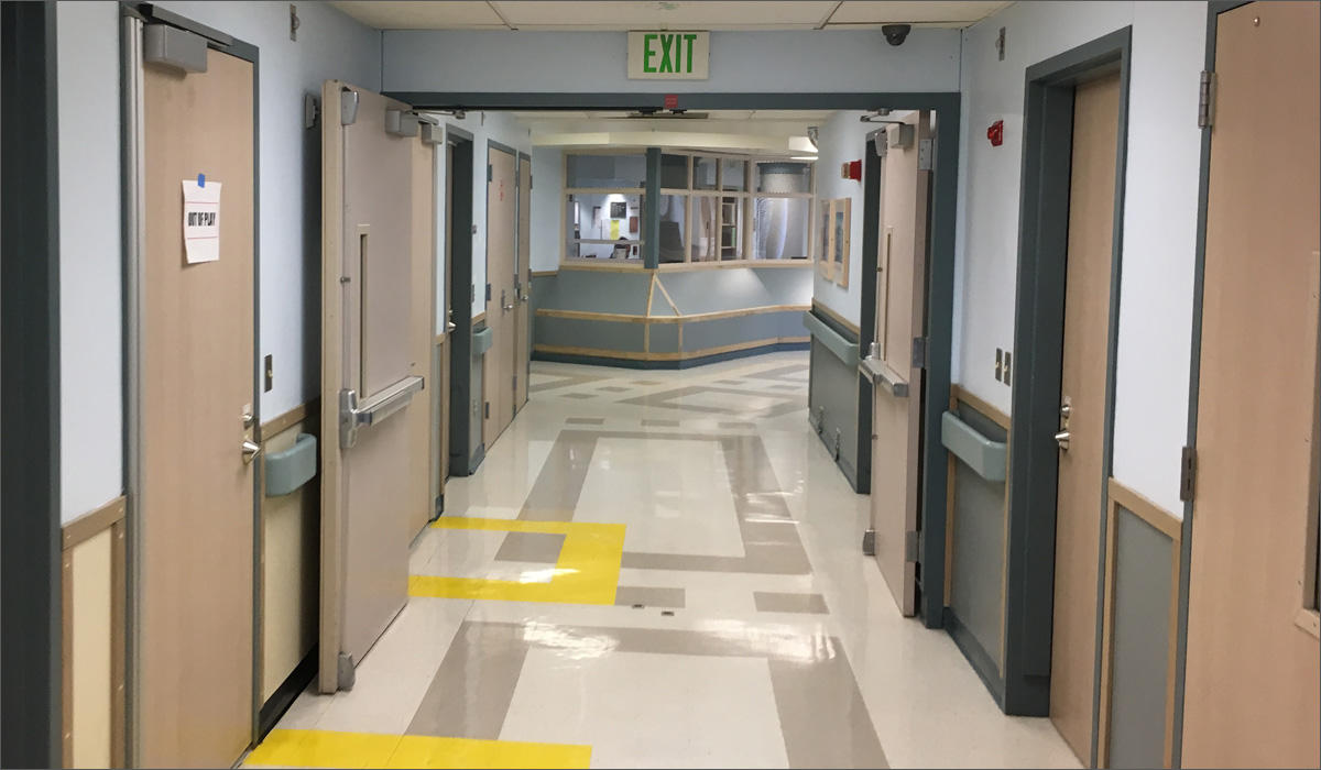 Western State Hospital has 18 civil wards for patients who have been involuntarily committed because they pose a threat to themselves or others. This ward is not in use and has been converted to office space. CREDIT: AUSTIN JENKINS