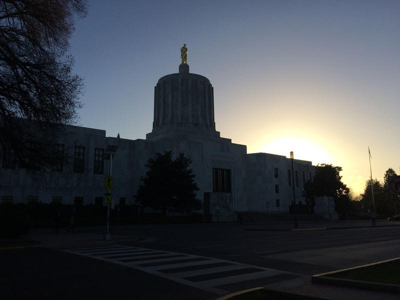 The Oregon Capitol building. CREDIT: CHRIS LEHMAN / NORTHWEST NEWS NETWORK