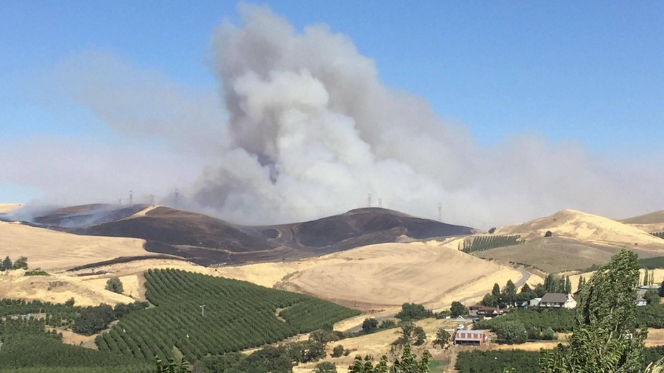 A grass fire near The Dalles, Oregon, forced evacuations of area residents. CREDIT: WASCO COUNTY SHERIFFS OFFICE
