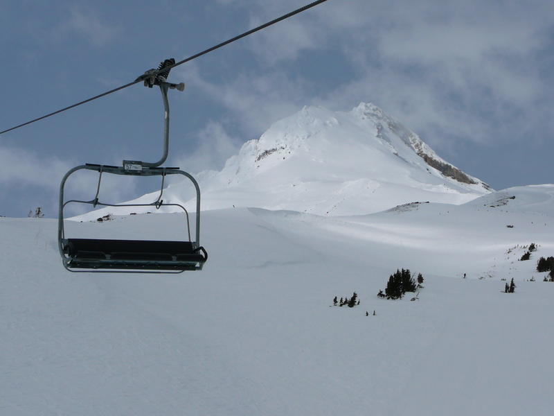 Mt Hood Meadows chair lift with Mt Hood in background