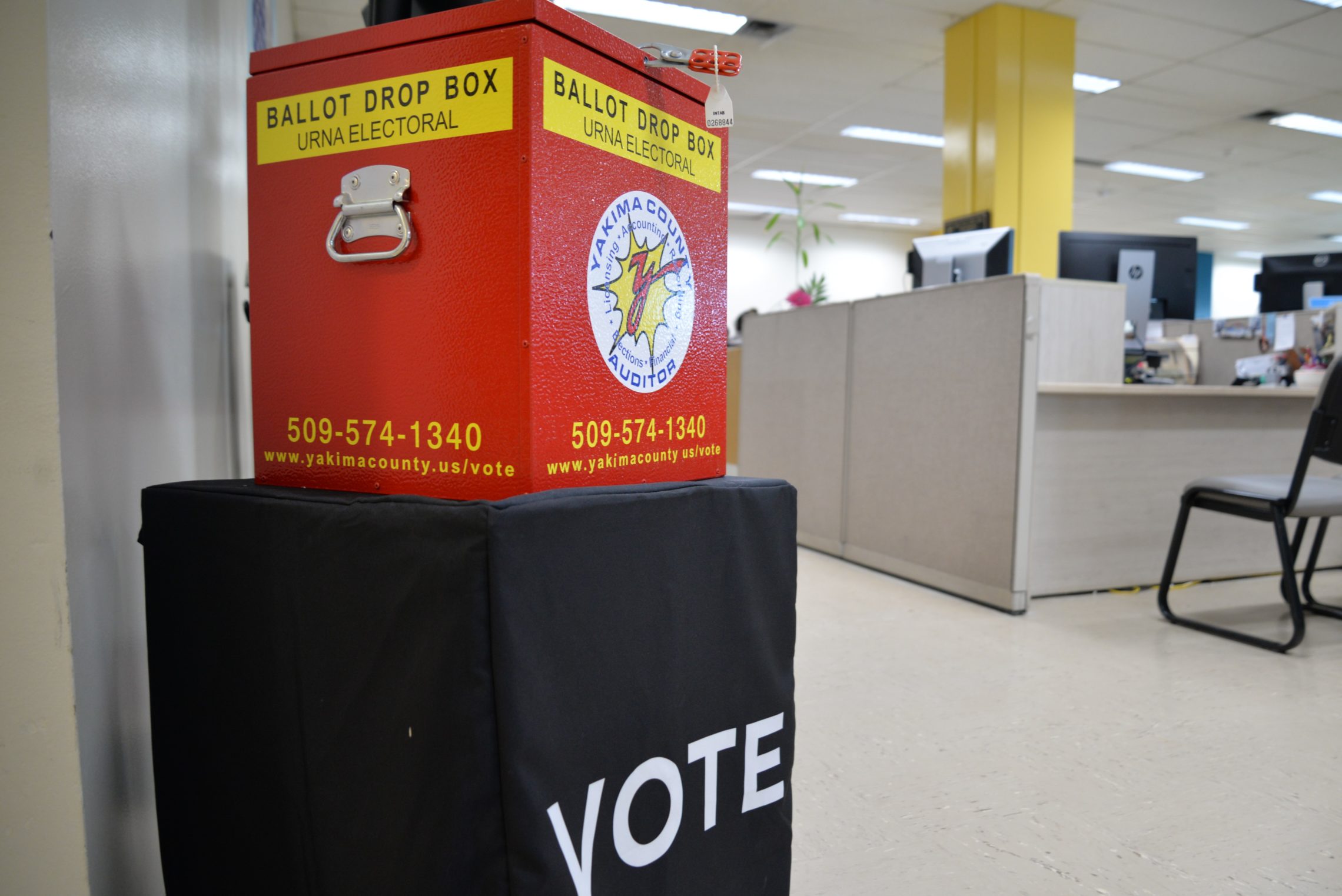 If Washington voters don't mail in ballots, they can return them in person to drop boxes like this one at the Yakima County Elections Office. CREDIT: ESMY JIMENEZ/NWPB