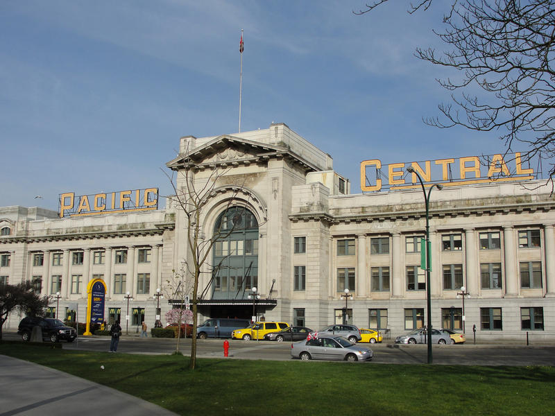 No passengers were injured Monday when an Amtrak Cascades train derailed while slowly backing into the station in Vancouver, Canada. CREDIT: FILE PHOTO BY ERICVNTR / WIKIMEDIA COMMONS TINYURL.COM/Y9ULXW5W