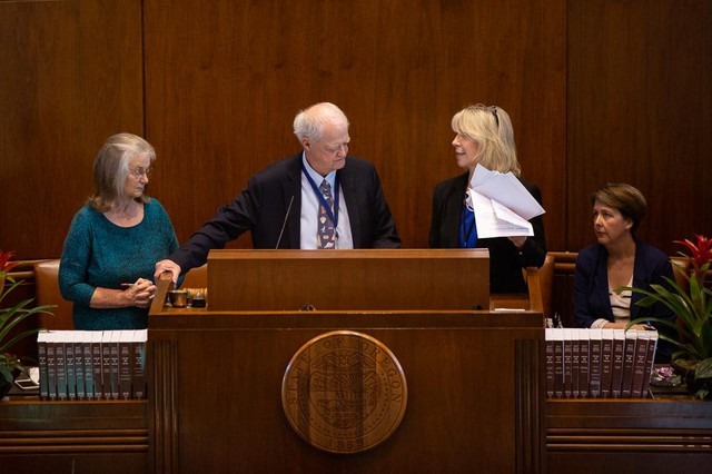 Oregon Senate President Peter Courtney waits as all of the bills for the day are organized on the final day of the 2019 legislative session. CREDIT: KAYLEE DOMZALSKI/OPB