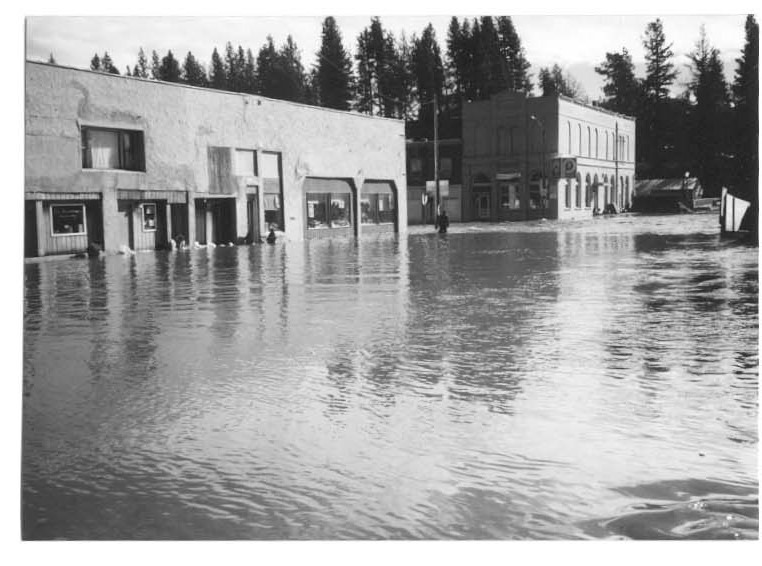 Palouse flooded in 1996 after a pineapple express, and much of the town was damaged. Photo courtesy of Teresa Myott