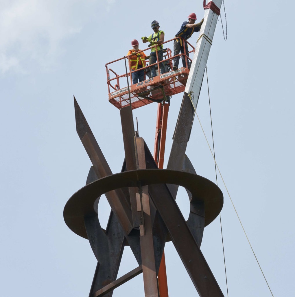 Installation of Mark di Suvero, E=MC2 (1996-97), at Storm King Art Center, 2019. Jerry L. Thompson/Courtesy Mark di Suvero, Spacetime C.C., New York.