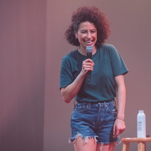 Comedian and actor Ilana Glazer strikes out solo in her new hour-long special, The Planet Is Burning, set to release on Amazon Prime Video in January. CREDIT: Emily V. Aragones/Amazon Studios, Prime Video