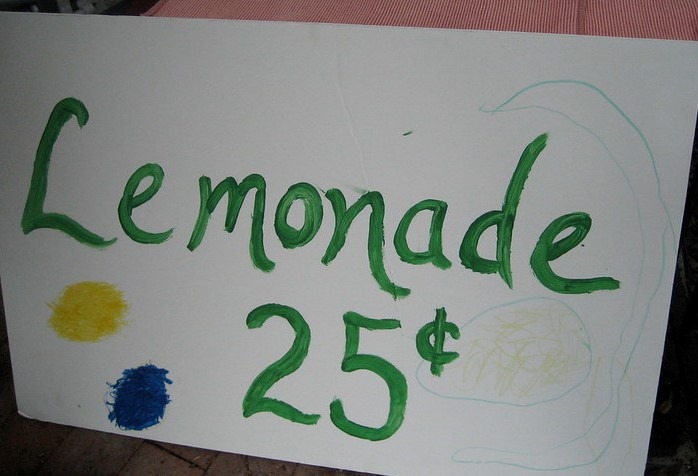 File photo. Bills in the Washington Legislature would prohibit local governments from regulating kid-run lemonade stands. CREDIT: EvinDC/Flickr tinyurl.com/EvanDCLemonade