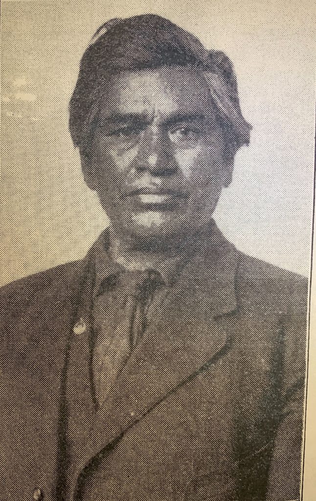 Louis Mann, photographed by Lucullus Virgil McWhorter, was an interpreter for the Yakama Nation in the early 1900s who also defended water and fishing rights of other tribal members through correspondence to U.S. government officials.