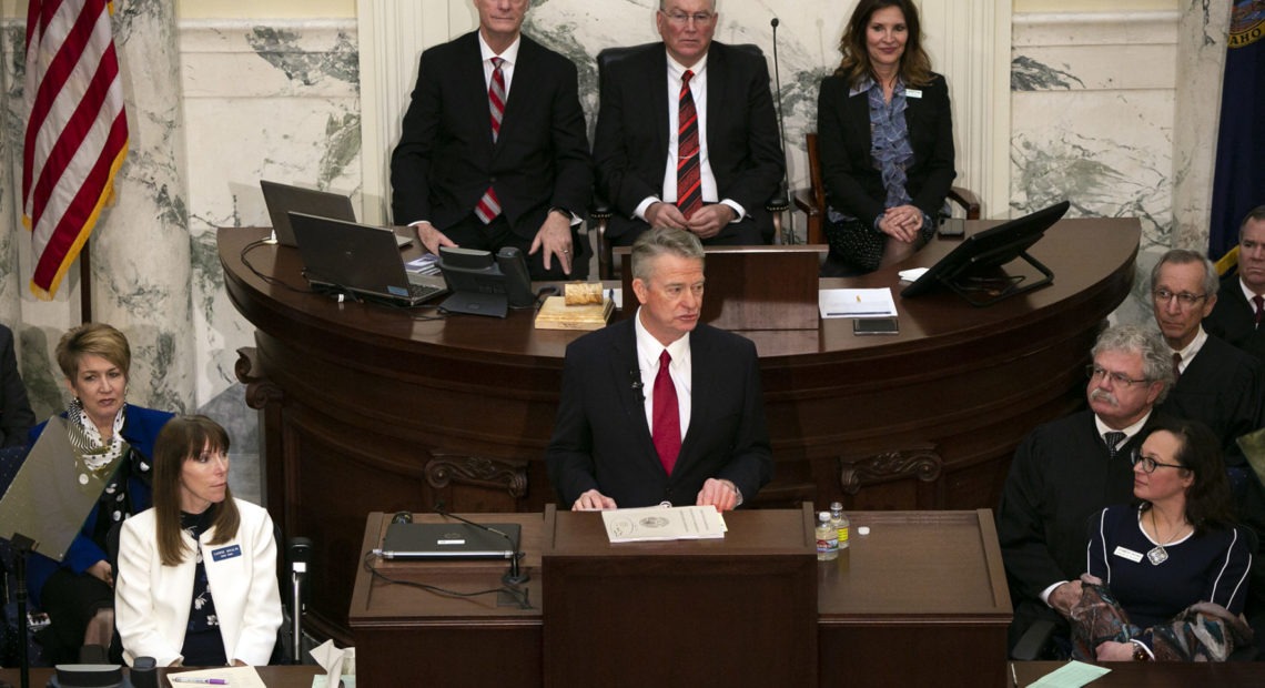 Gov. Brad Little delivers his State of the State address on Jan. 6, with Lt. Gov. Janice McGeachin seated behind him. McGeachin has been among the state’s most vocal critics of Little’s coronavirus response. CREDIT: Sami Edge/Idaho EdNews