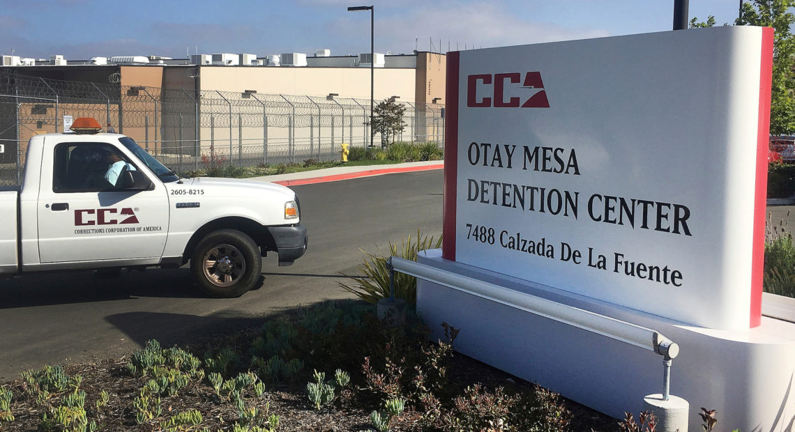 An immigration detainee has died of COVID-19 at the Otay Mesa Detention Center in San Diego. CREDIT: Elliot Spagat/AP