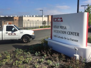 An immigration detainee has died of COVID-19 at the Otay Mesa Detention Center in San Diego. CREDIT: Elliot Spagat/AP