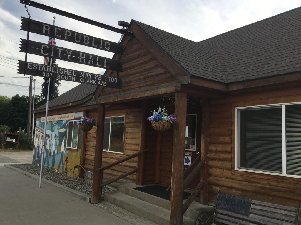 The city hall in Republic, Washington, where Republican gubernatorial candidate Loren Culp is police chief and sole police officer. The Ferry County Sheriff’s Office, headquartered in Republic, has been providing policing services in the town while he campaigns. CREDIT: Scott Leadingham/NWPB