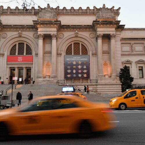 New crowdfunding efforts are helping to pay for trips from taxis and ride-hailing apps for Asian American Pacific Islander community members who don't feel safe walking in cities such as New York and San Francisco. CREDIT: Angela Weiss/AFP via Getty Images