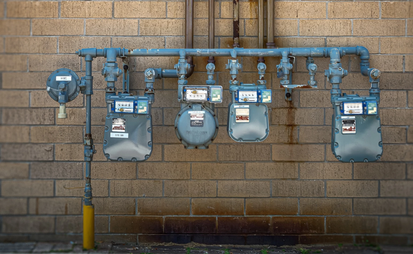 New natural gas hookups to commercial buildings and homes are in the crosshairs of policymakers intent on reducing a growing source of carbon emissions.