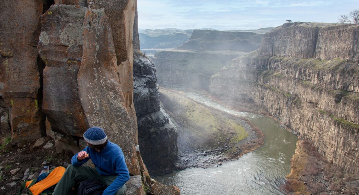 Picture of Palouse Falls in WA