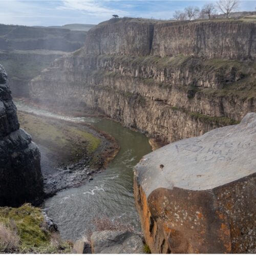 Photo of Palouse Falls in WA, looking into canyon