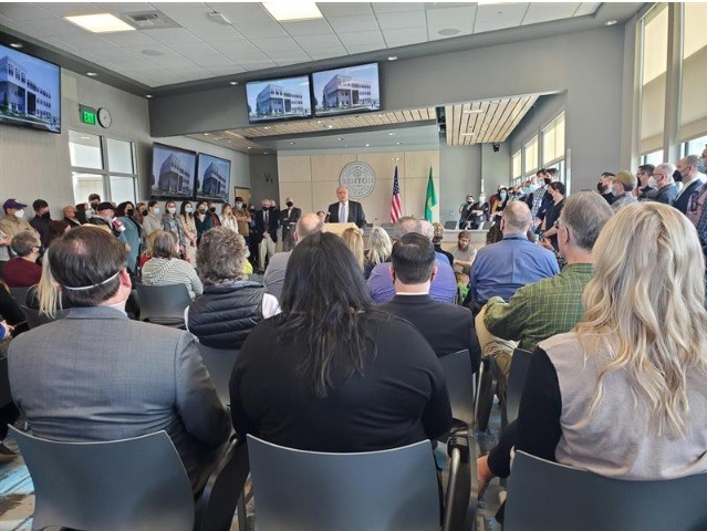 More than 100 people showed up to hear Benton County Prosecutor Andy Miller announce his planned retirement