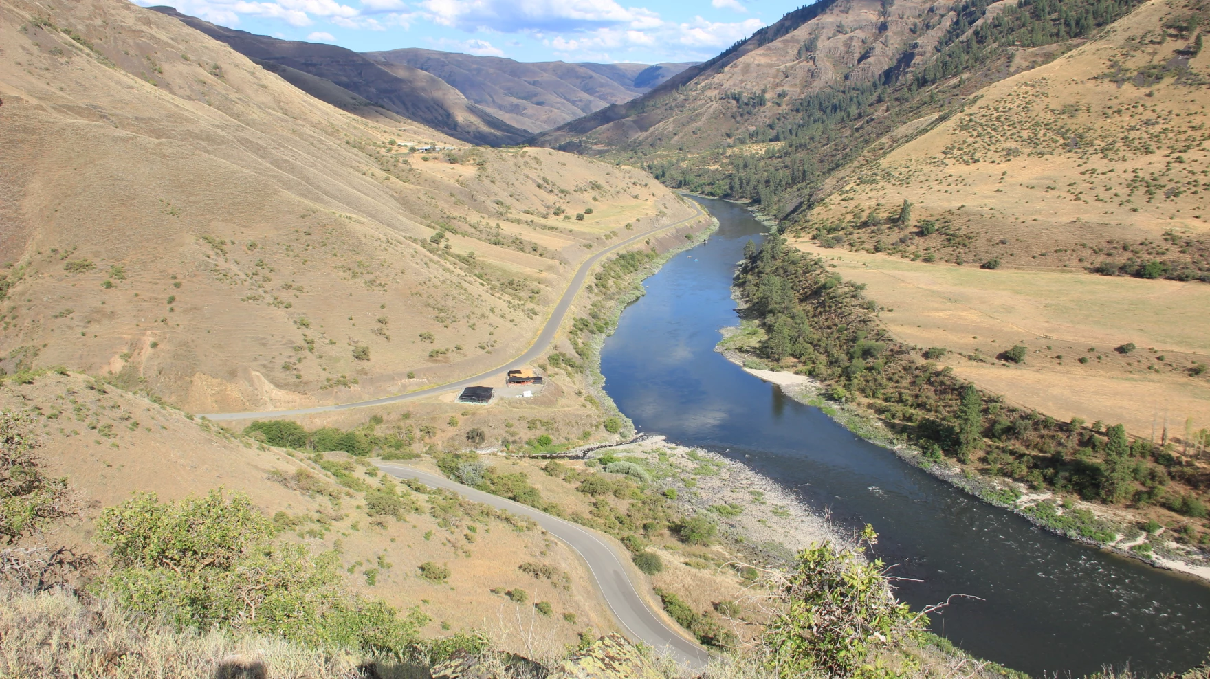 Overview of the Cooper’s Ferry site in the lower Salmon River canyon of western Idaho, where several stone points dating back nearly 16,000 years have been unearthed.