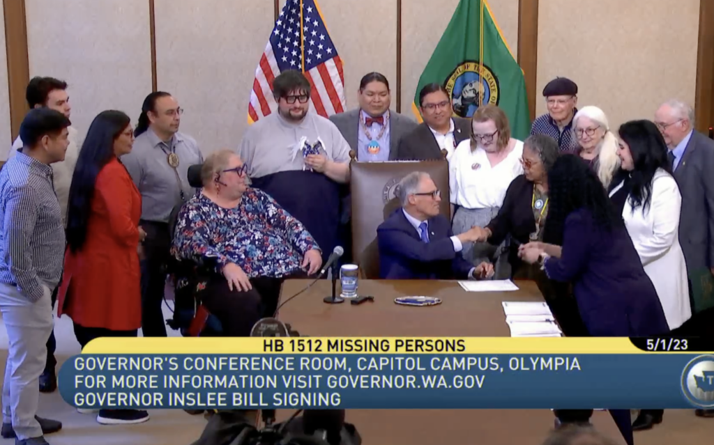 Washington Governor Jay Inslee signed House Bill 1512 into law on Monday, May 1 as supporters and bill sponsors looked on.