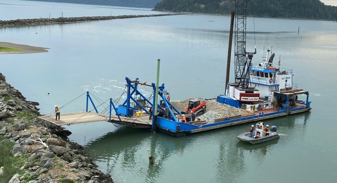 The Army Corps Seahorse vessel arriving on the McGlinn Jetty on the Skagit River. // Credit: Heather Spore, Swinomish Tribal Community.
