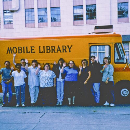 Yakima Valley Libraries bookmobile 1998.