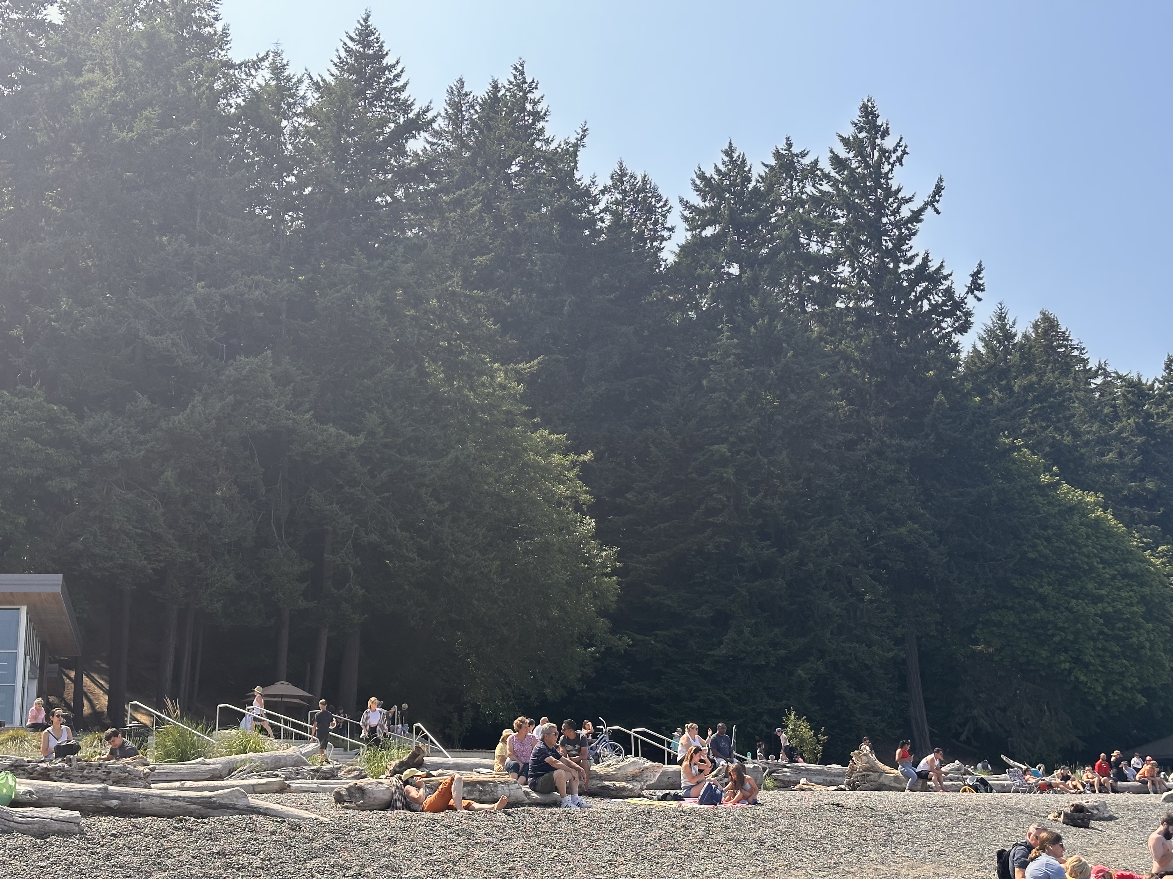 The sun beats down on Owen Beach in Tacoma Monday afternoon. (Credit: Lauren Gallup NWPB)