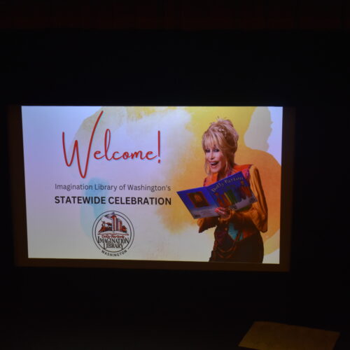 Dolly Parton appeared at a private event in Tacoma August 15 to celebrate the Imagination Library of Washington. (Credit: Lauren Gallup, NWPB)
