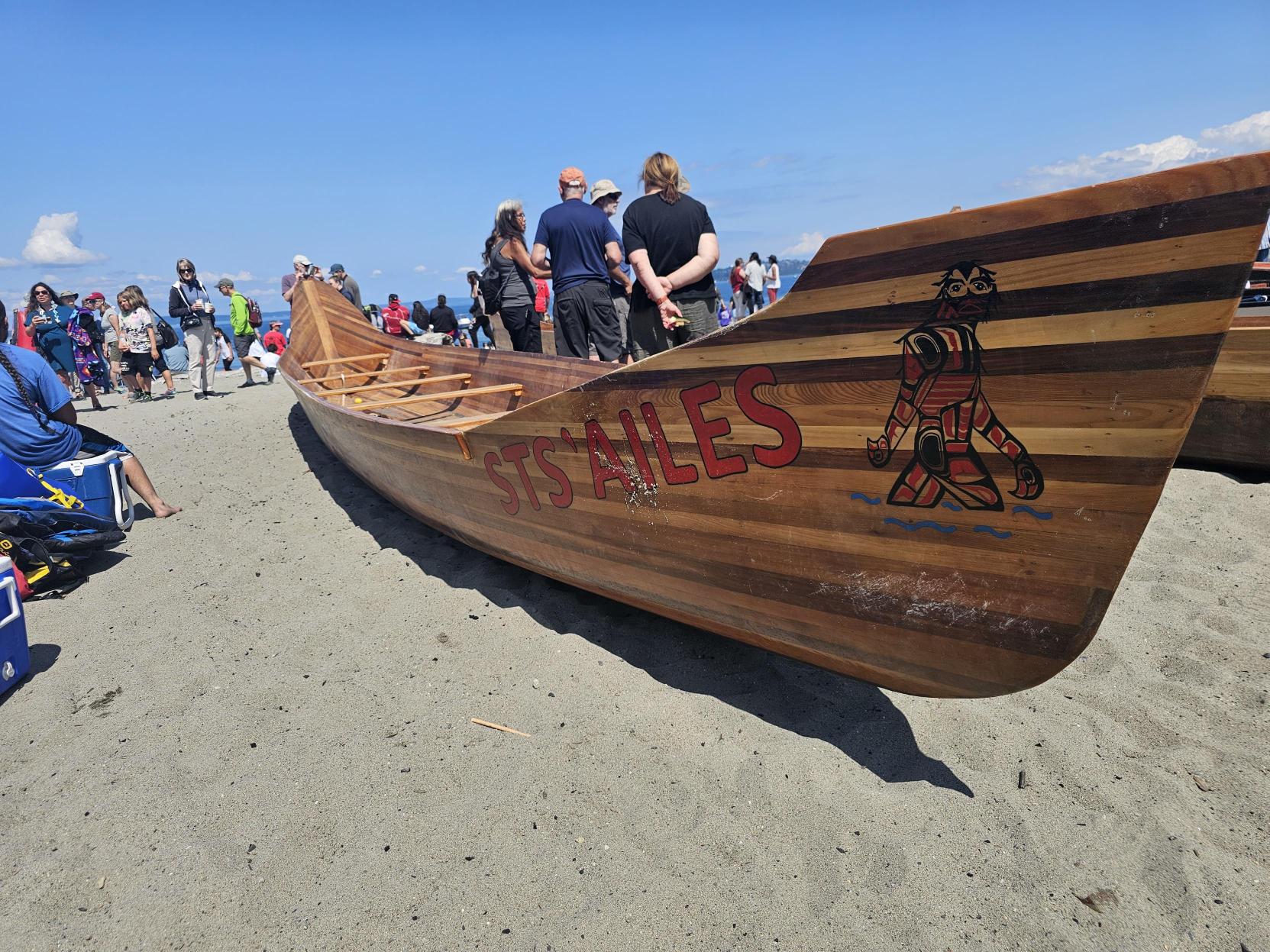 The Stt'ailes Nation canoe — they reside five hours north of Vancouver, British Columbia. // CREDIT: Tracci Dial, NWPB