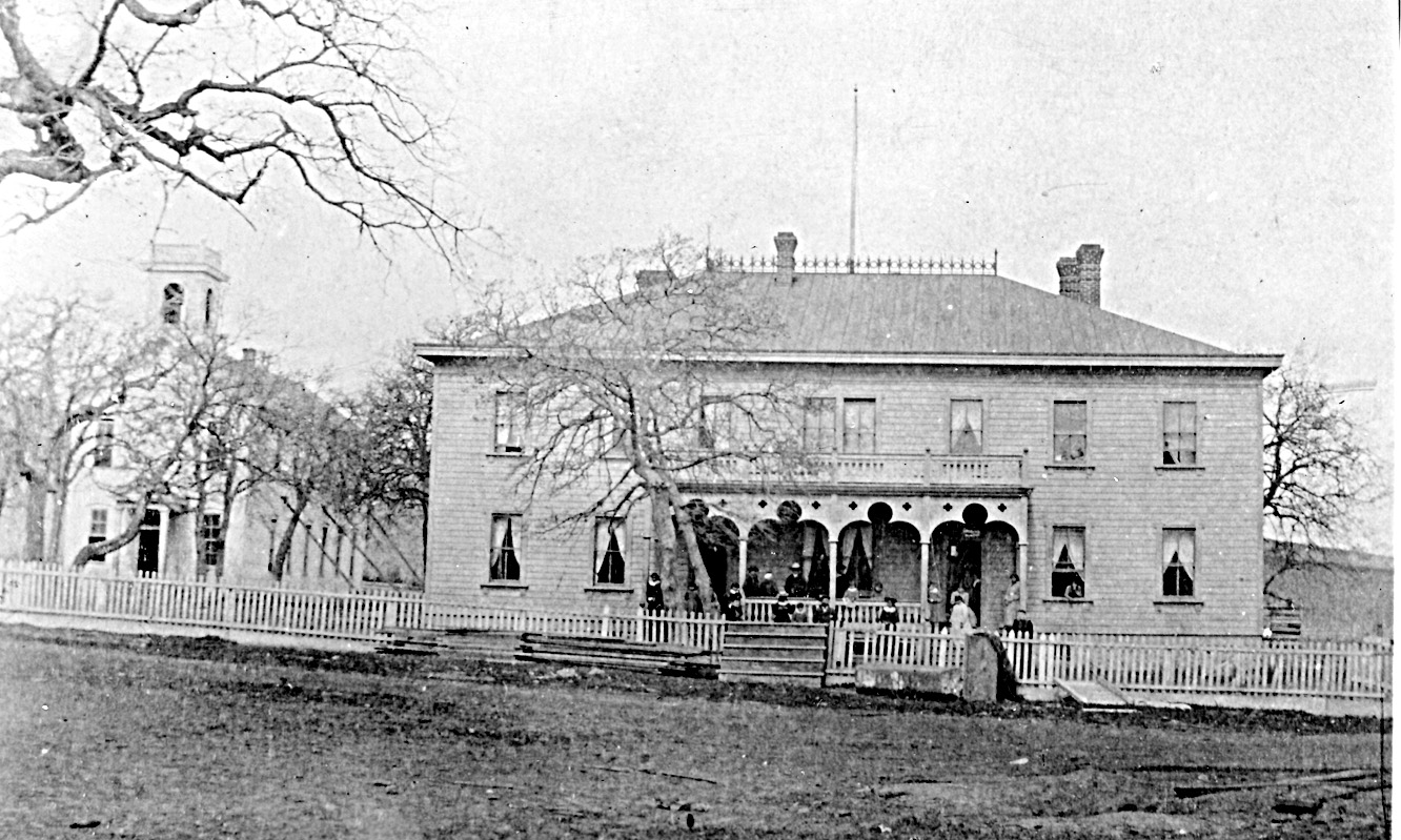 Historical photo of the girls’ dormitory at Fort Simcoe under the federal Indian Agency, Yakama Reservation.