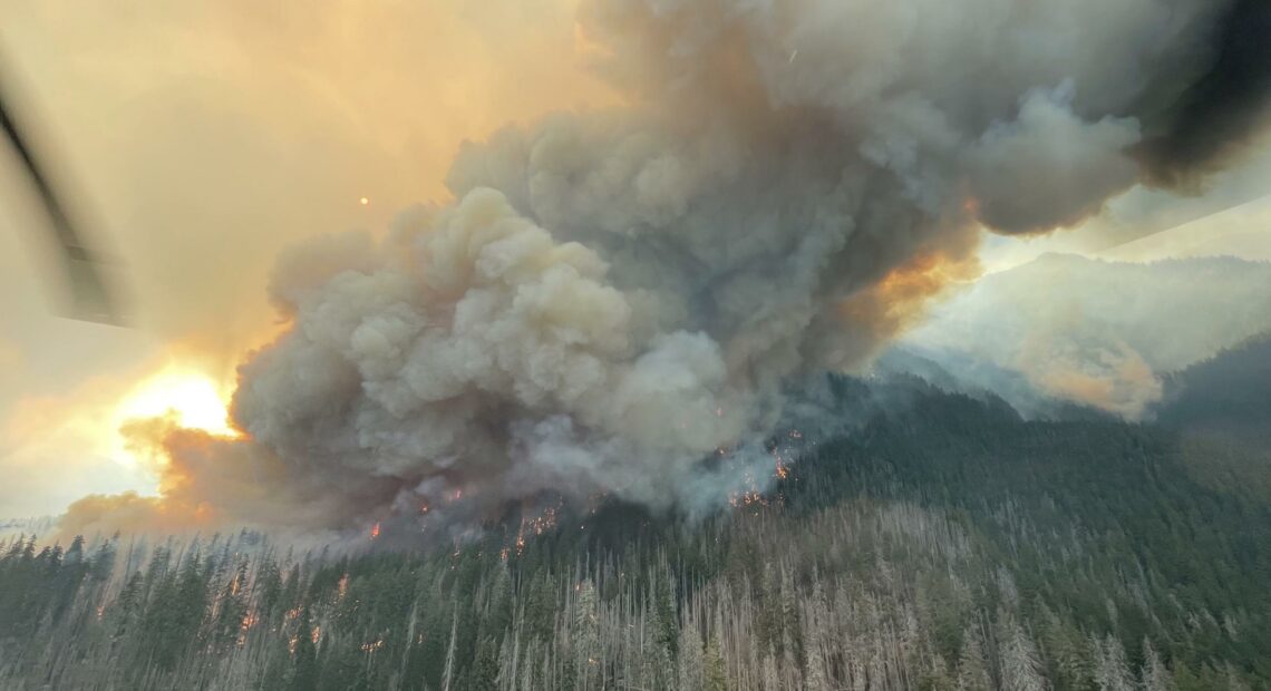 Smoke plume from Delabarre Fire on Sept. 16, 2023. (Courtesy: InciWeb)