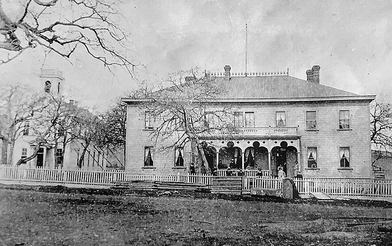 Girls Dorm Fort Simcoe