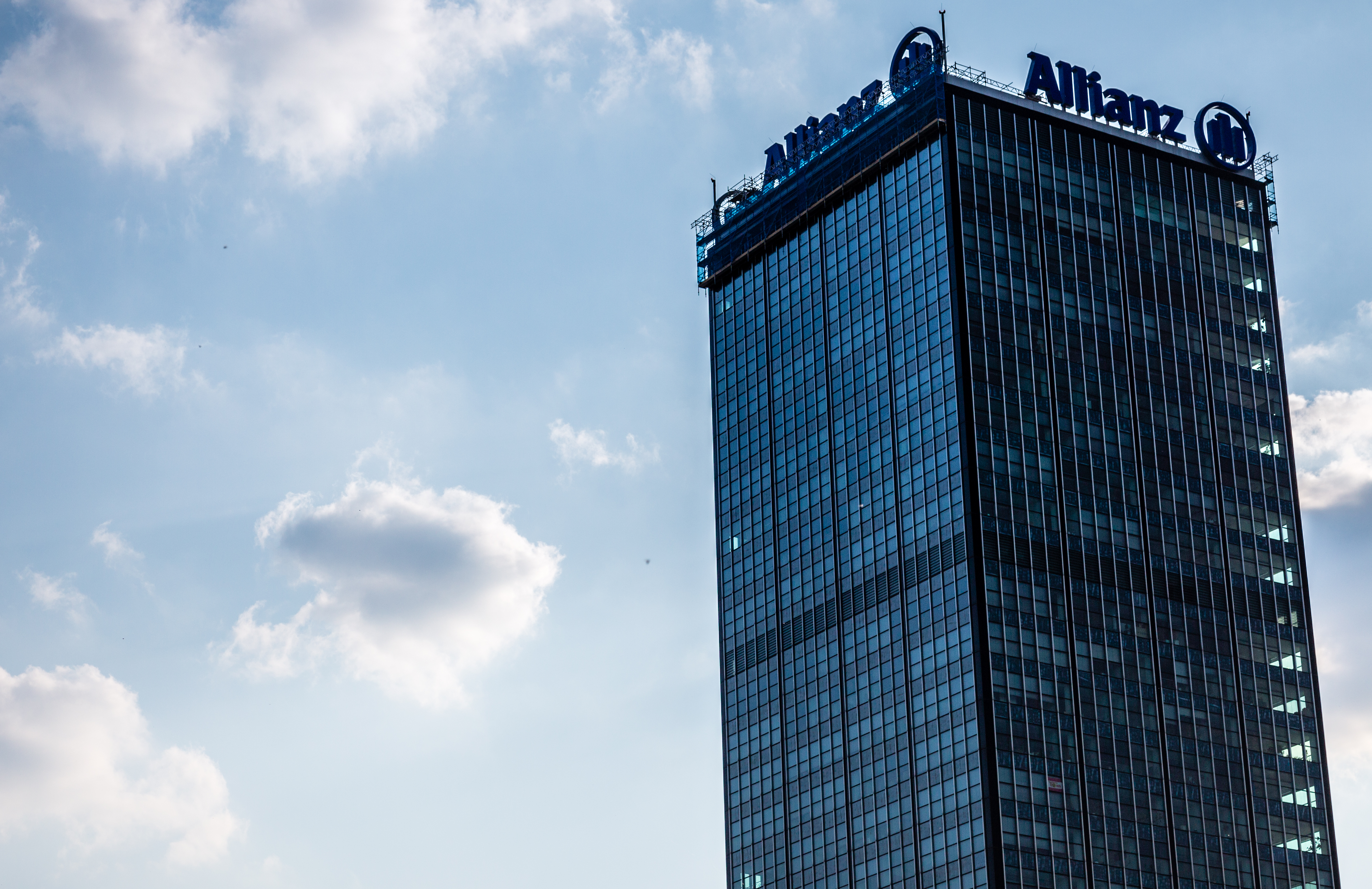 Allianz insurance building in Berlin, Germany. (Credit: Daniel Foster / Flickr)
